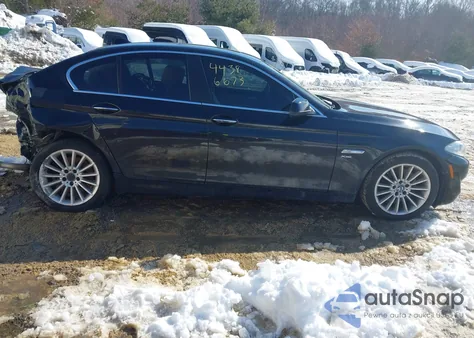 2012 BMW 535I xDrive z USA, uszkodzony, nr VIN WBAFU7C54CDU59640